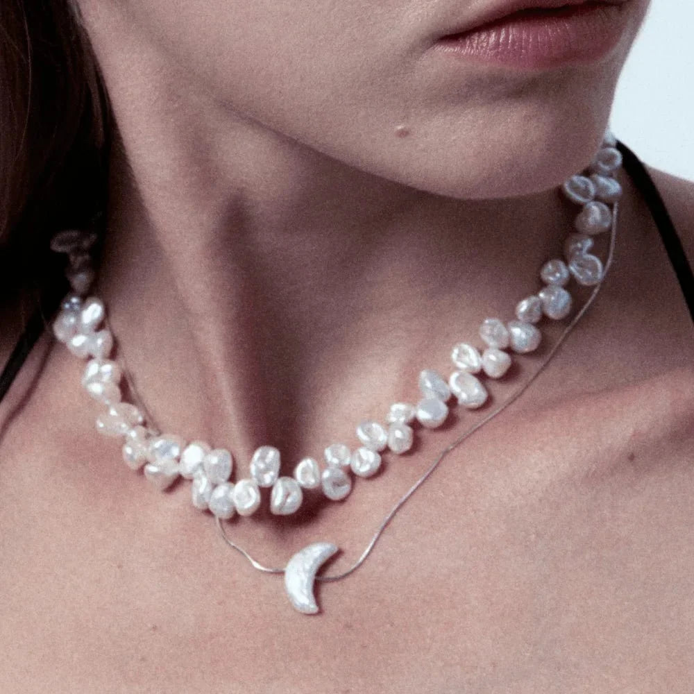 Luna | White Moon Baroque Pearl Silver Pendant model view