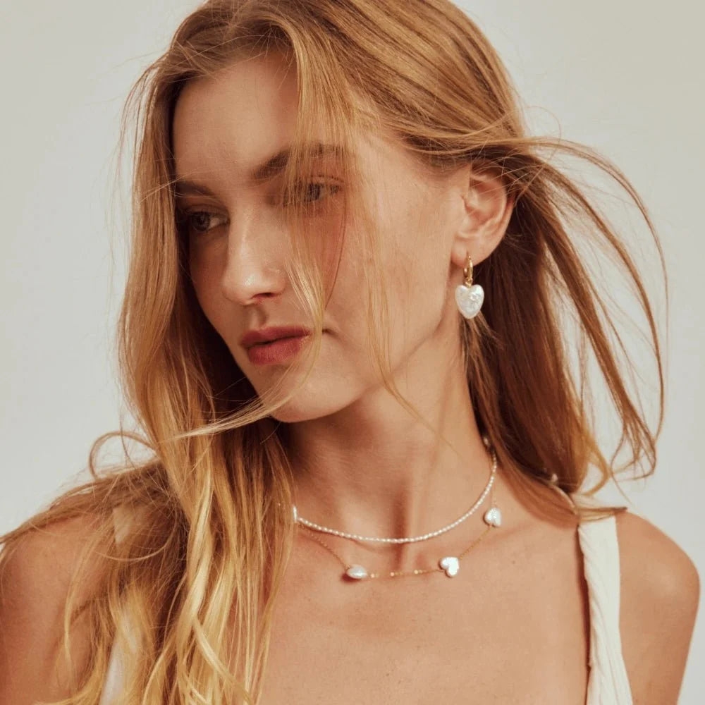Heri White Heart Baroque Pearl 18k Gold Chain Necklace model view 2