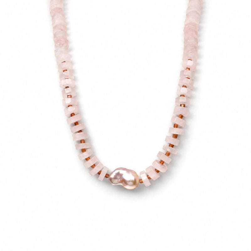 Saku | Pink Baroque Pearl 18k Gold Quartz Necklace main image