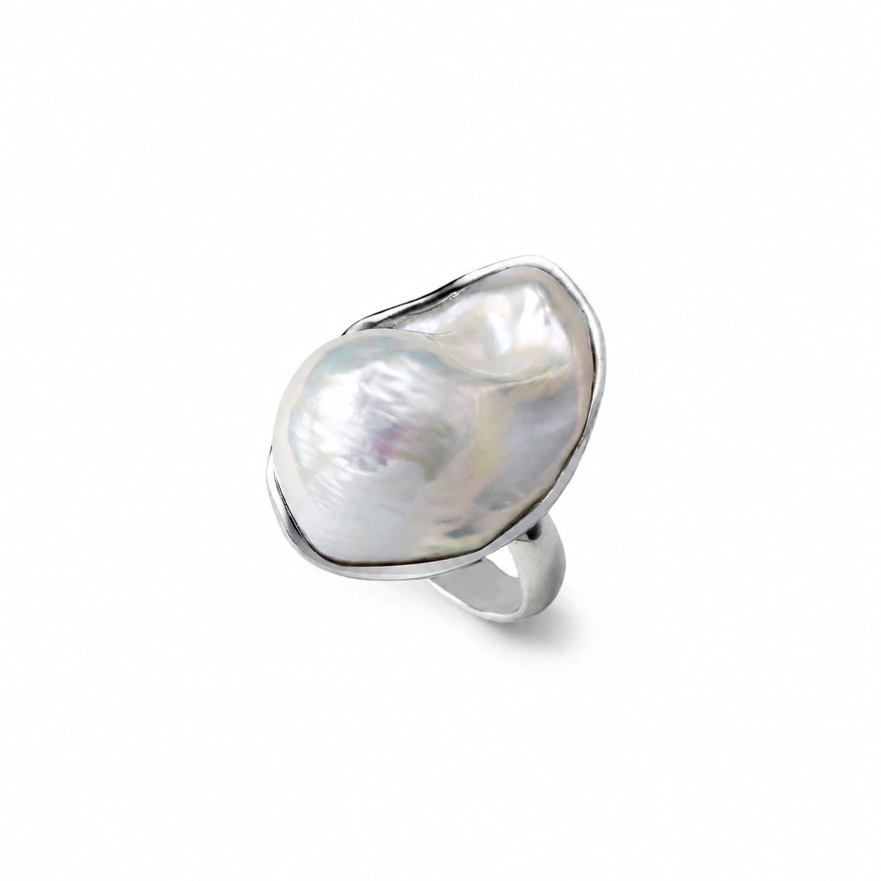 Tivo | White Baroque Pearl Silver Ring