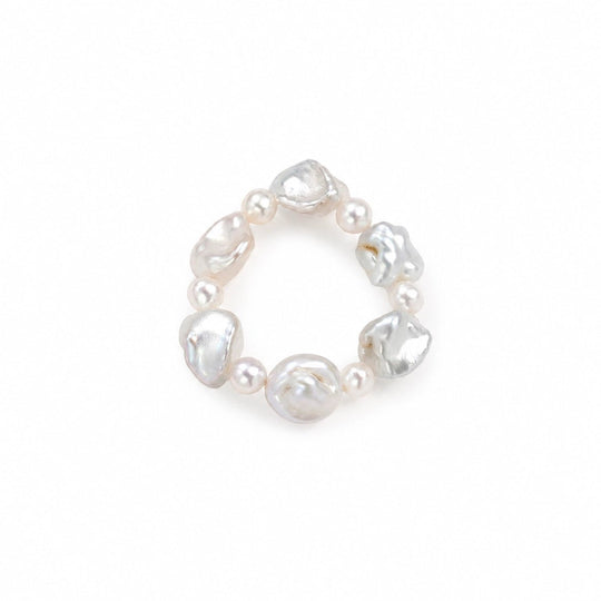 Noah | White Keshi Baroque Pearl Ring