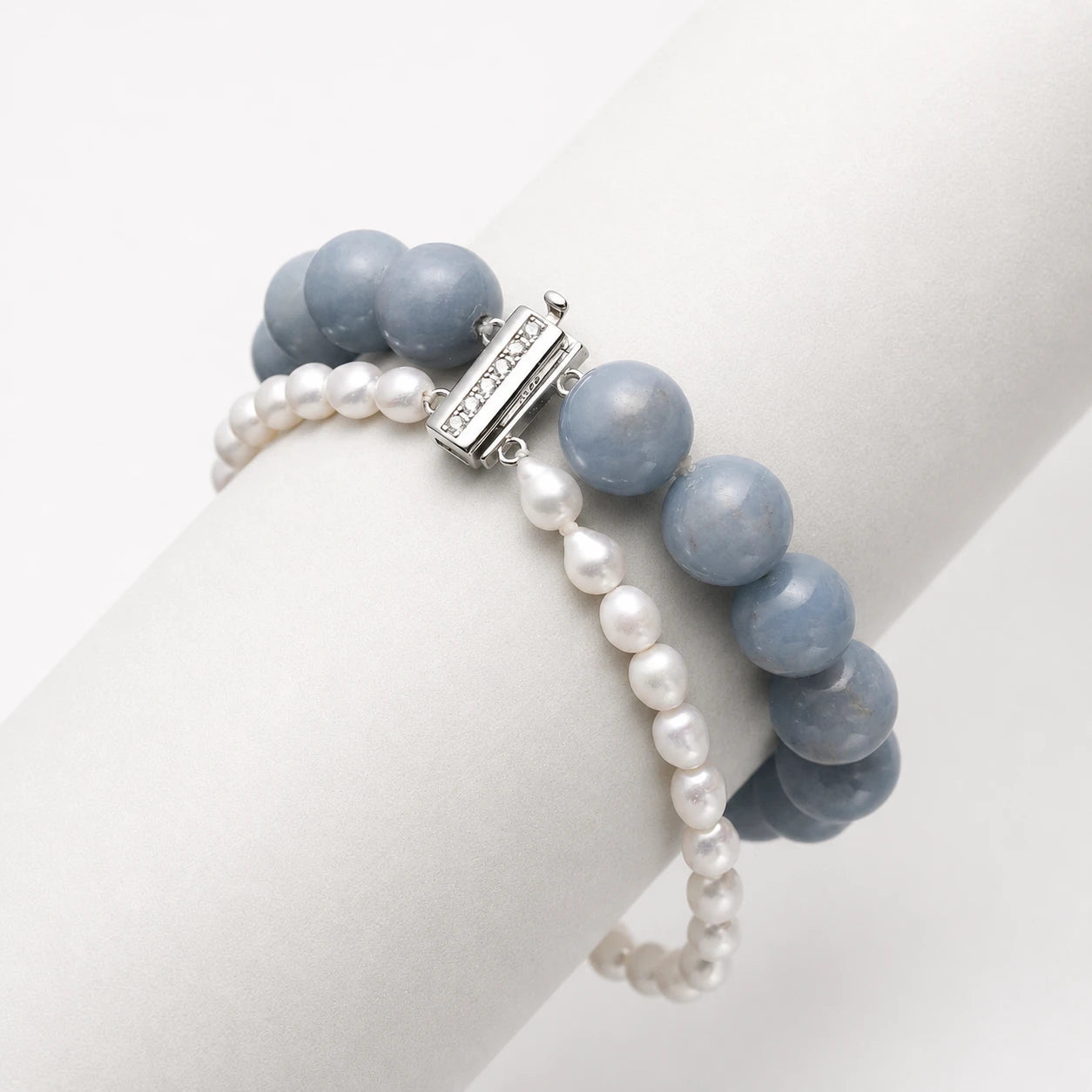 Midnight Frost - Peruvian Blue Stone & Pearl Bracelet -Freshwater pearl Baroque Hour