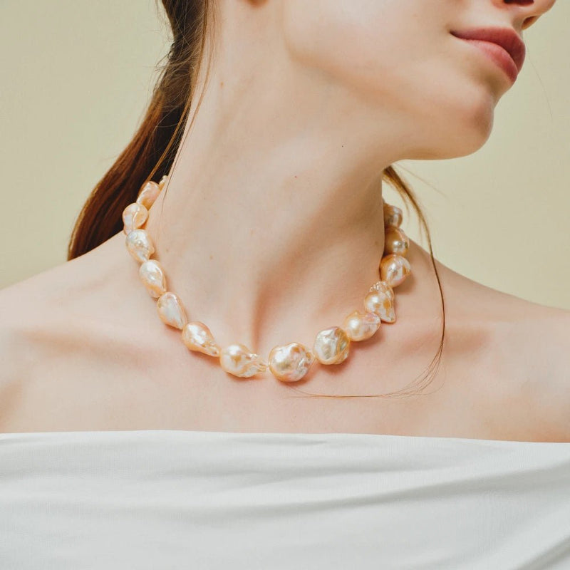 Soleil | Golden Baroque Pearl Jewelry Set image 4