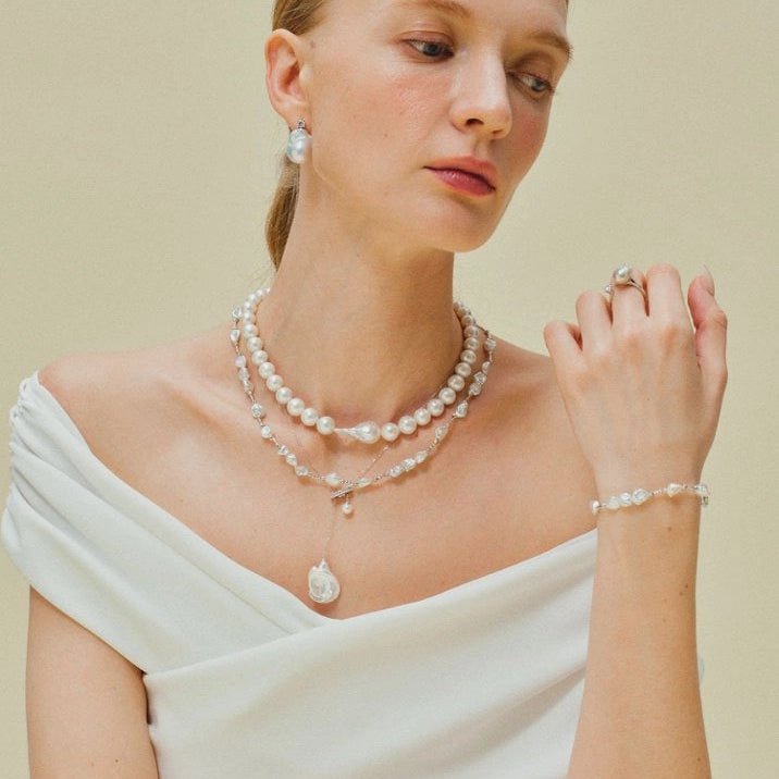 Ether | White Baroque Pearl Silver Jewelry Set